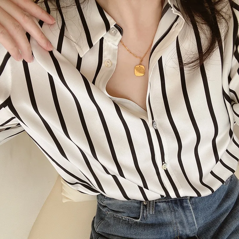 女性用サテンストライプシャツ,ヴィンテージブラウス,シルク,ルーズ,ファッショナブル,長袖トップス,プリント,新作コレクション