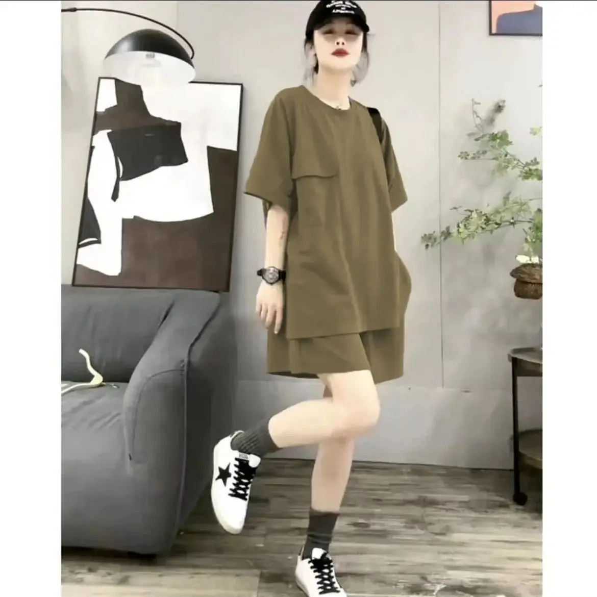 

plus Size Sportswear Set for Women with Belly Covering Short Sleeve Shorts Two-Piece Set Slimming Effect Summer Casual Outfit