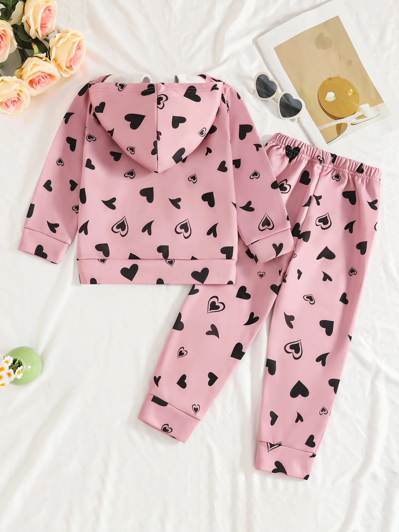 Autumn new fashion black hoodie with little heart print & cute little cat print decoration, heart print pants, girls' trendy swe