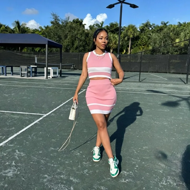 

Color Patchwork Knitted 2 Piece Set Women Fashion O Neck Sleeveless Tanks Crop Tops + Bodycon Mini Skirts Casual Streetwear Suit