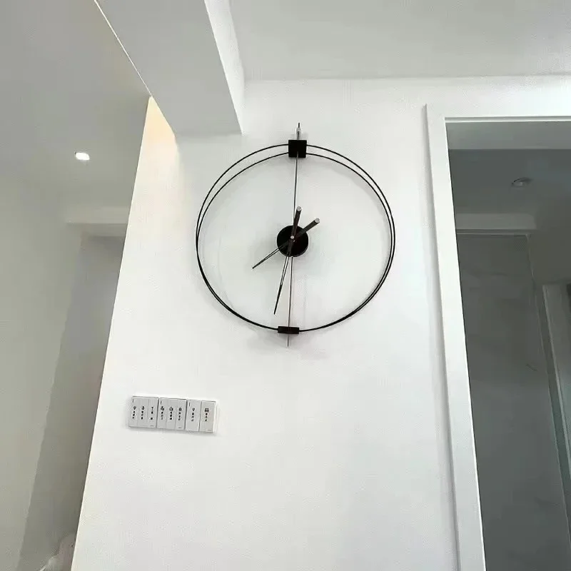 

Simple Luxury Round Wall Clock Modern Silent Wood Wall Clock Interior Aesthetic Nordic Orologio Da Parete Home Decoration