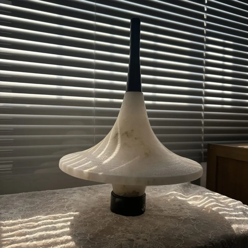 

Spanish Marble Horn Shape Floor Lamps Creative For Woonkamer Study Villa Cafe Kitchen Parlor Bedrooom Atmosphere Table Lights