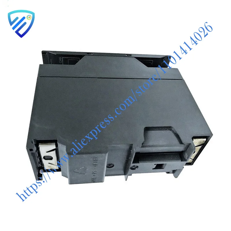 وحدة تحكم PLC أصلية جديدة لعام 100% وحدة SM332 6ES7332-5HD01-0AB0 6ES7 332-5HD01-0AB0 توصيل سريع