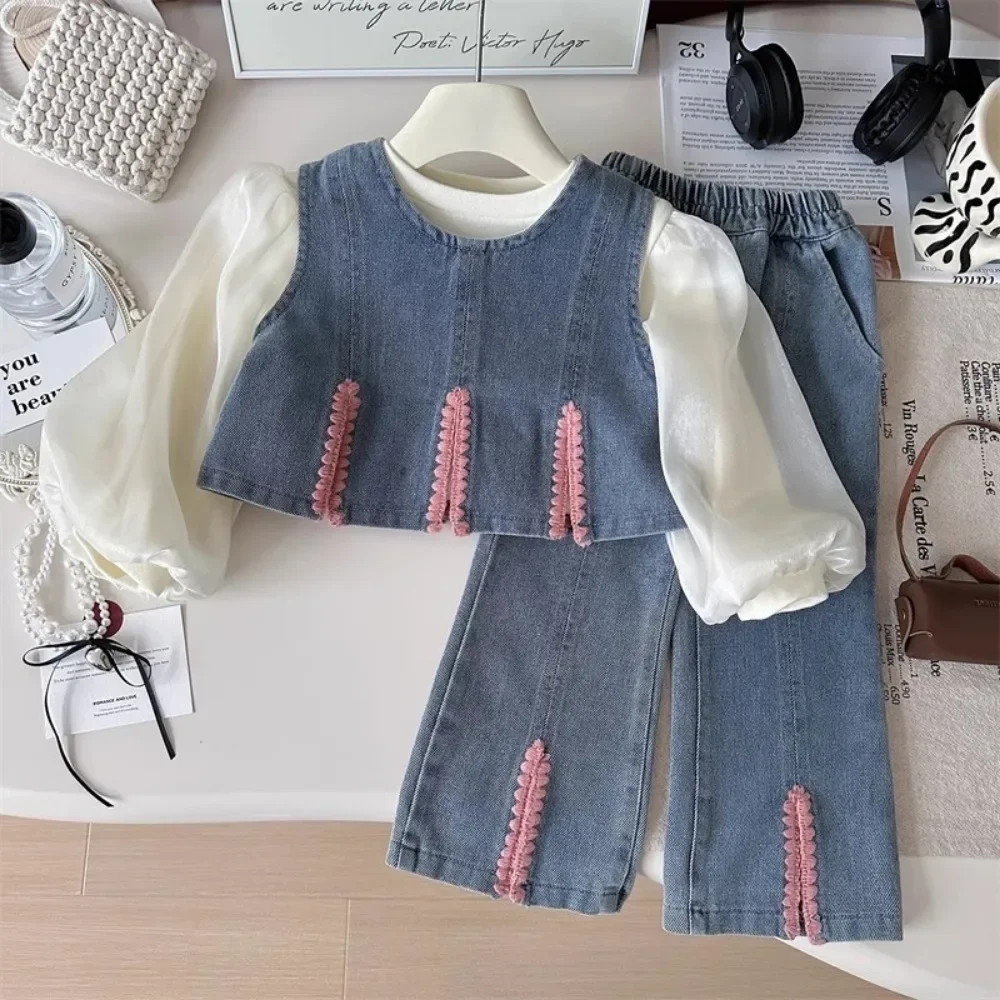 

Korean Version Girl's Lantern Sleeve Shirt+patterned Denim Vest+wide Leg Pants Three Piece Set for Spring and Autumn Kids Suit