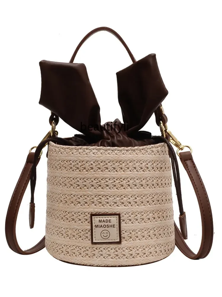 zq High-Grade Small Bag Female Summer Niche Design Messenger Bag Woven Portable Straw Bucket Bag