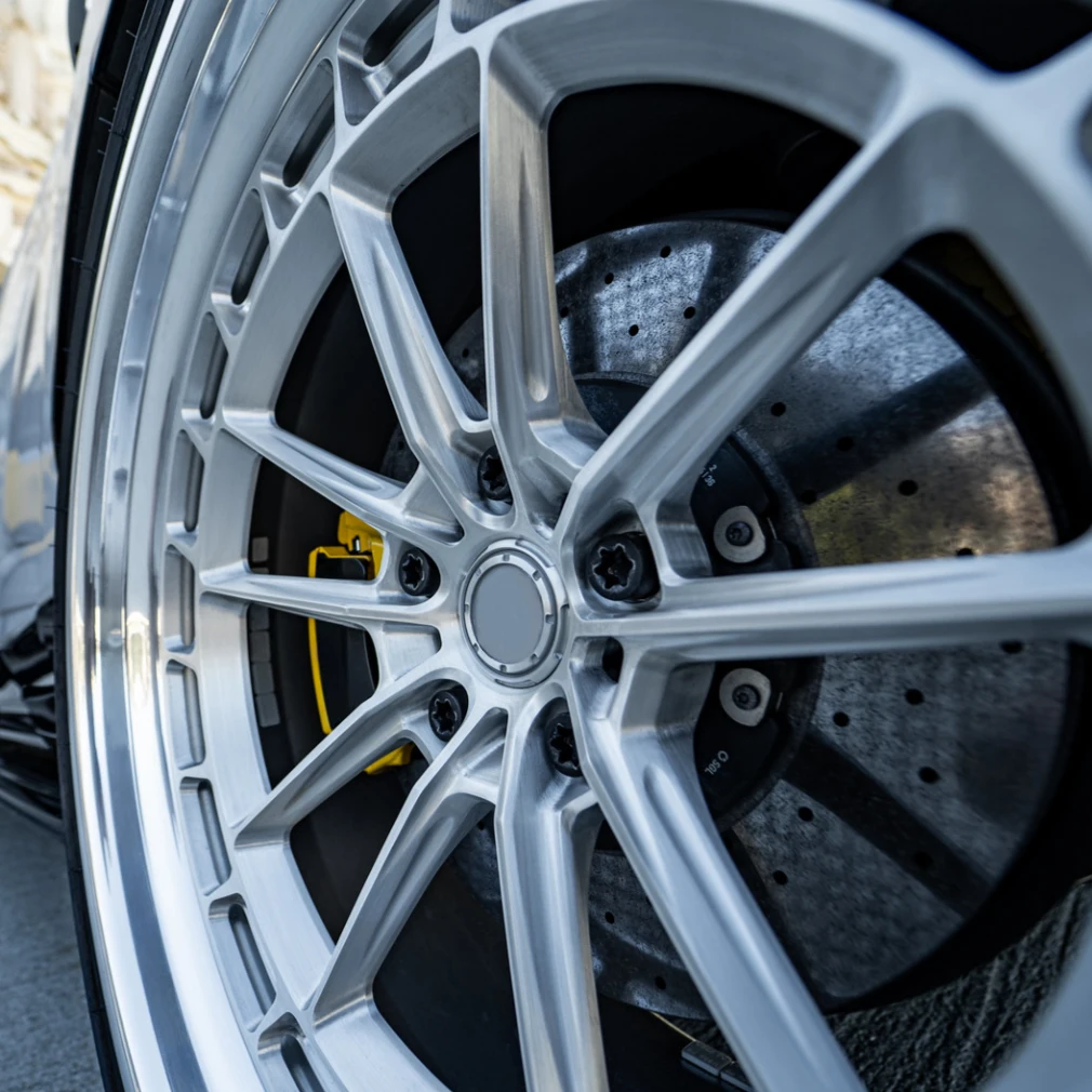 

Custom 24x12 24x14 26x12 26x14 26x16 8X170 6X139.7 with Customize logo and Carve logo in Lip Forged Alloy Wheels