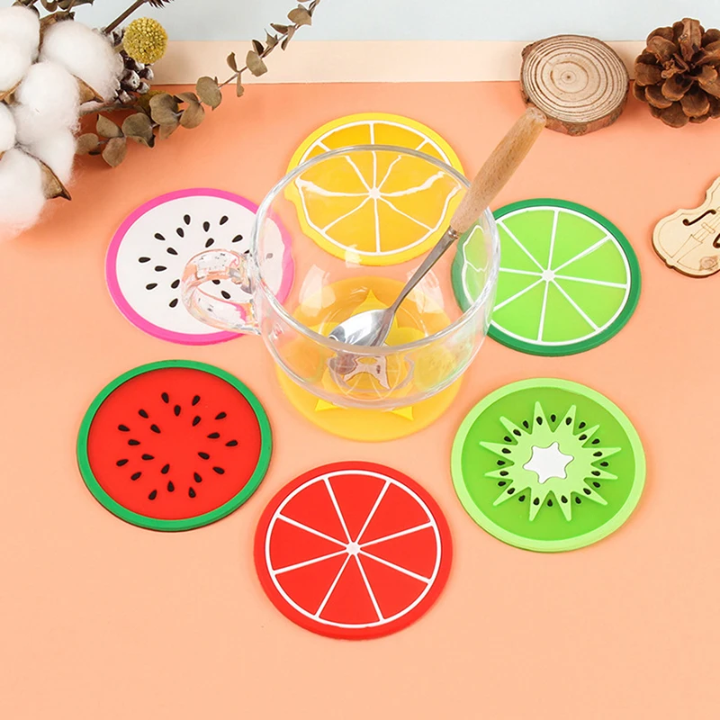 1pcs sottobicchiere a forma di frutta sottobicchiere in Silicone tappetino isolante in Silicone portabicchieri portabicchieri portabicchieri decorazioni da tavola per la casa