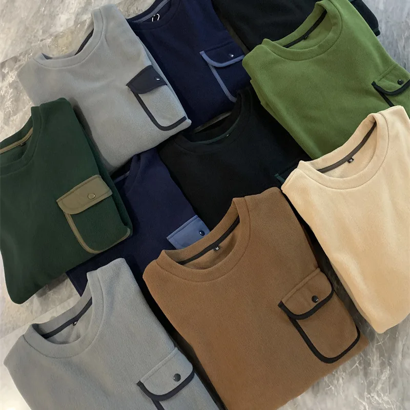 Men Fleece Pullover Crewneck Sweatshirt with Button Pocket Warm Outdoor Casual Top for Winter Camping