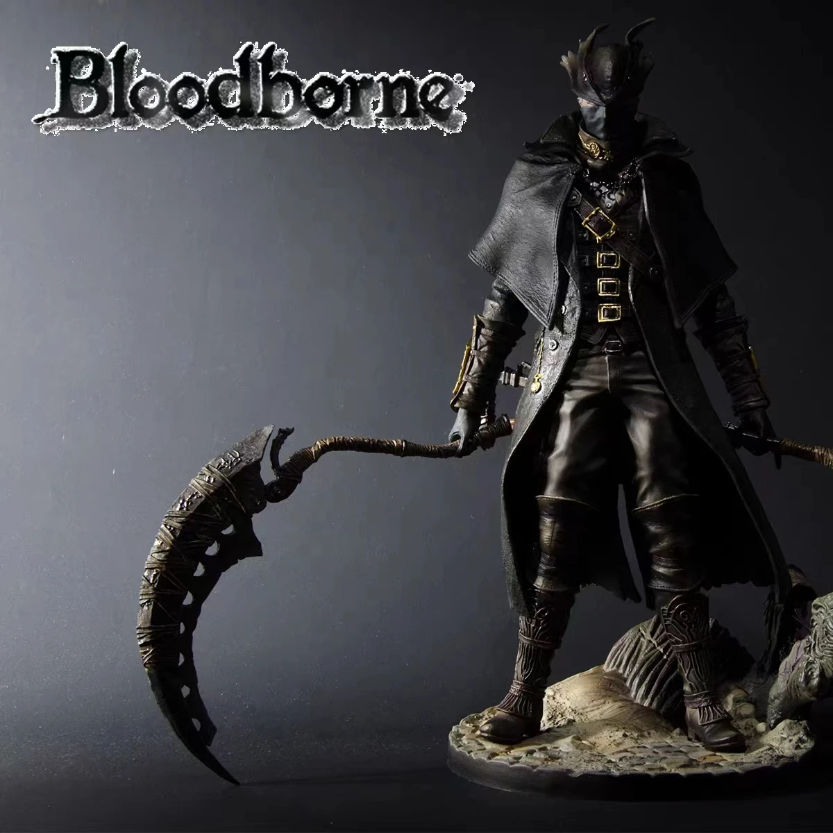 

Bloodborne Game Character Action Figurals 31cm Old Hunter Cartoon Toy Collectible Model Anime Figurine High-end Statues