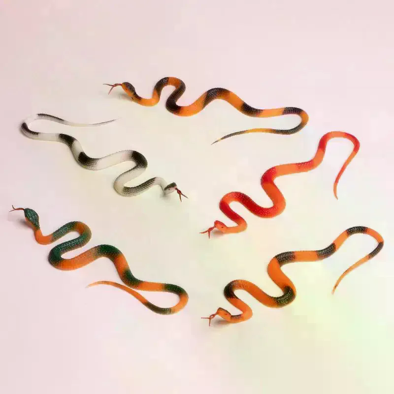 40cm Realistic Rubber Toy Snake Simulation Python Halloween Bird Scare Prop Prank Toy Accessory