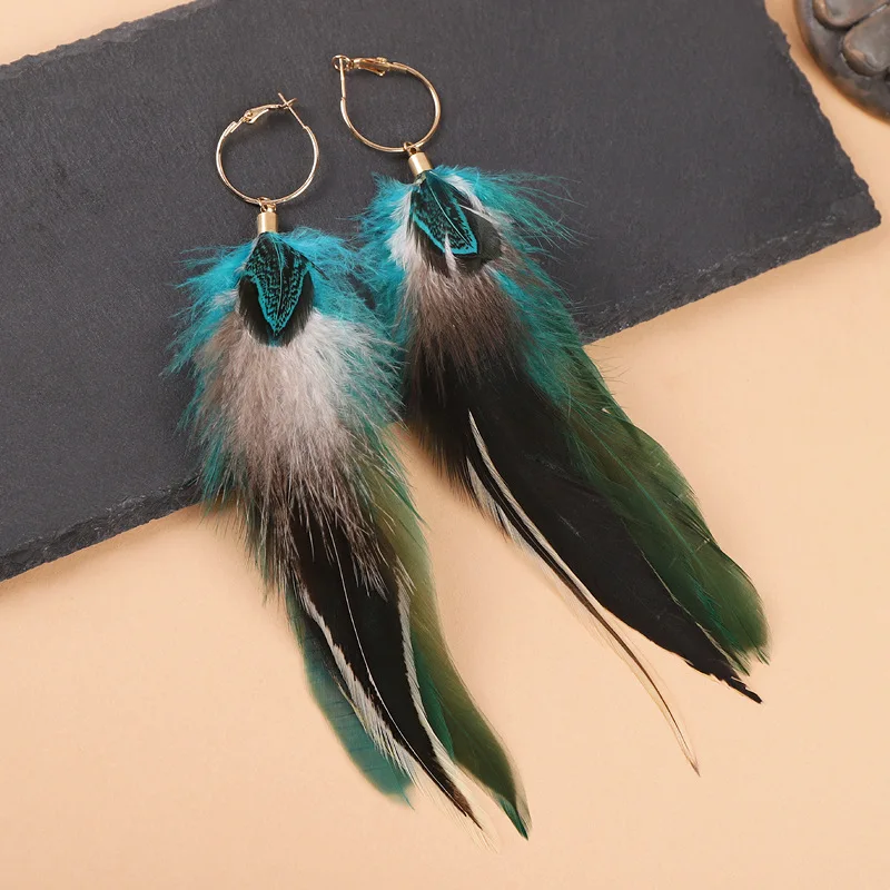 ที่ไม่ซ้ํากัน Exaggerate Feather ต่างหู Creative Feathers ต่างหูยาวอินเทรนด์ Boho ใหญ่ต่างหูผู้หญิงเครื่องประดับขายส่ง