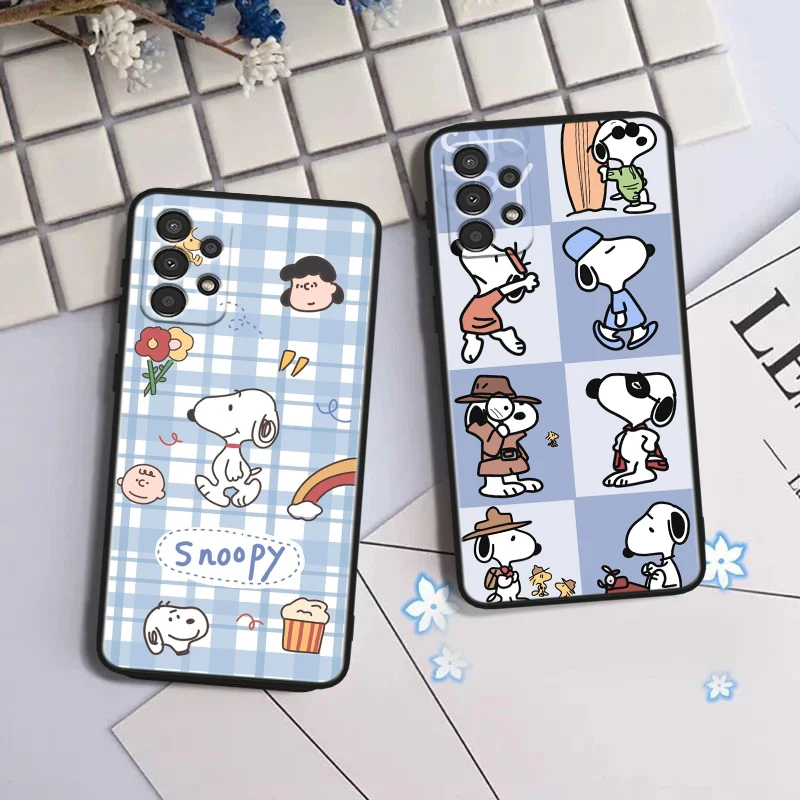 Anime Snoopy Cute For Samsung A73 A72 A54 A53 A52S A34 A33 A32 A25 A24 A23 A22 A15 A14 A13 A05 Black Phone Case