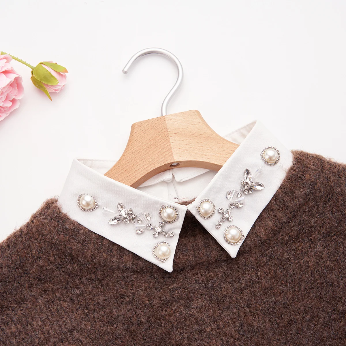 High-End perlen besetzter zweifarbiger Kragen | vielseitiges Boutique-Accessoire für Frauen