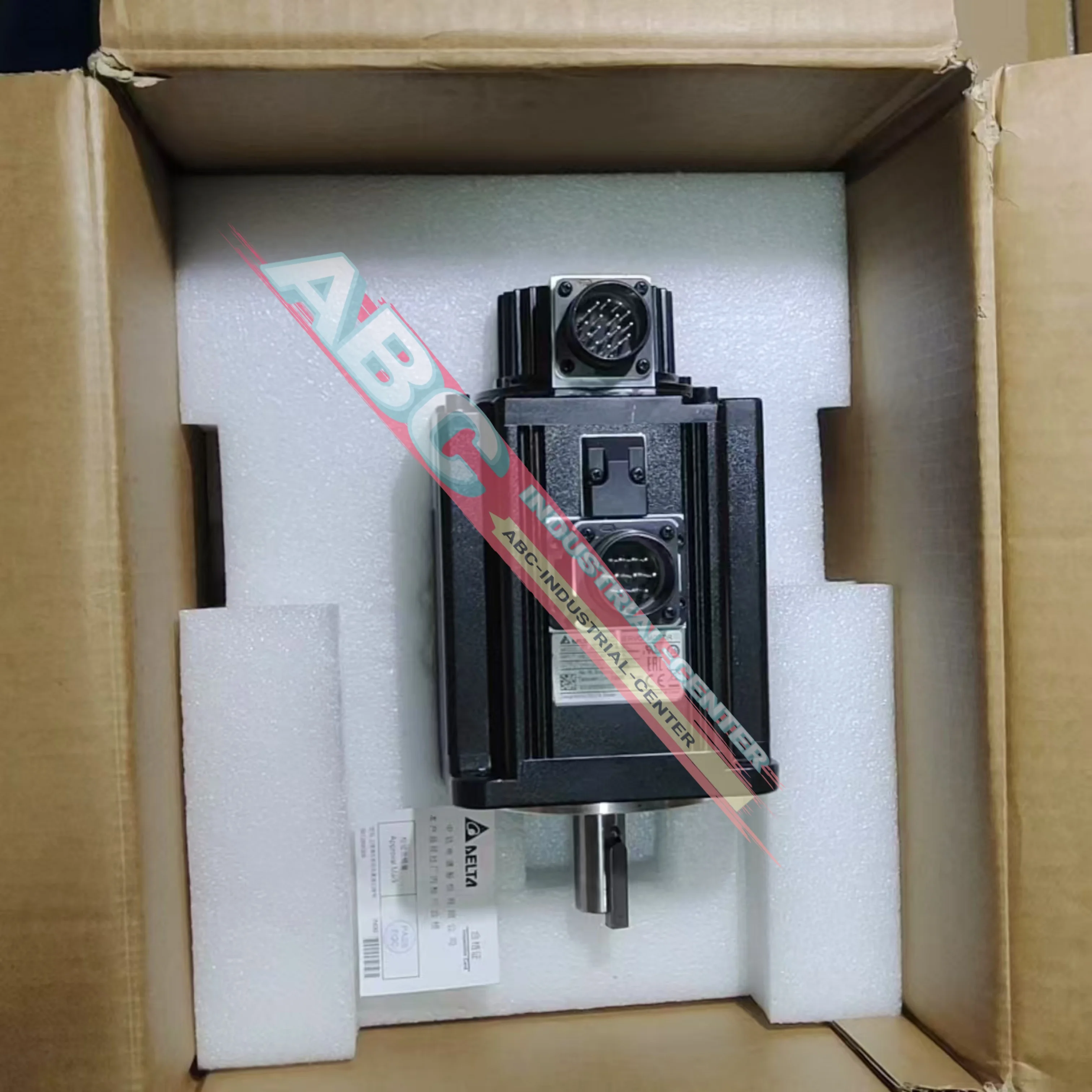 Servo Motor  brand new   ECMA-E21315RS  ECMA-E21315SS