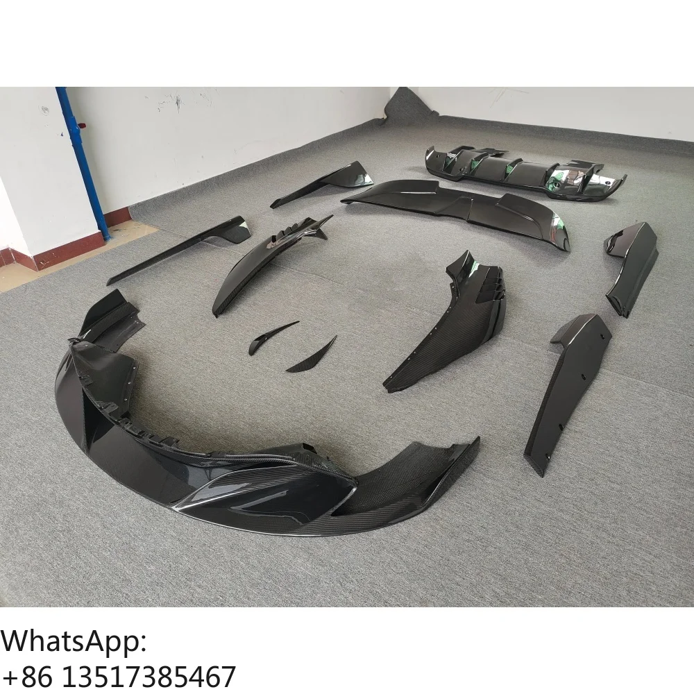 Kit de Alerón Delantero, Difusor Trasero, Faldones Laterales, Alerón Trasero y Aletas de Aire de Fibra de Carbono Estilo RY para McLaren 720S