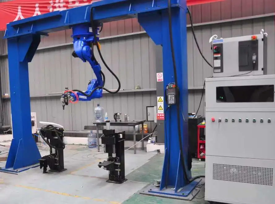 FED 6000W Fiber For Mental Workpieces With 6 Axis Robot 3D Laser Cutting Equipment