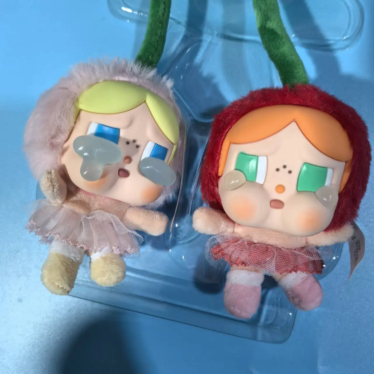 

Authentic Crybaby Crying For Love Series Vinyl Face Doll Hanging Card Cute Love You Cherry Much Figures Pendants Valentine'S Day