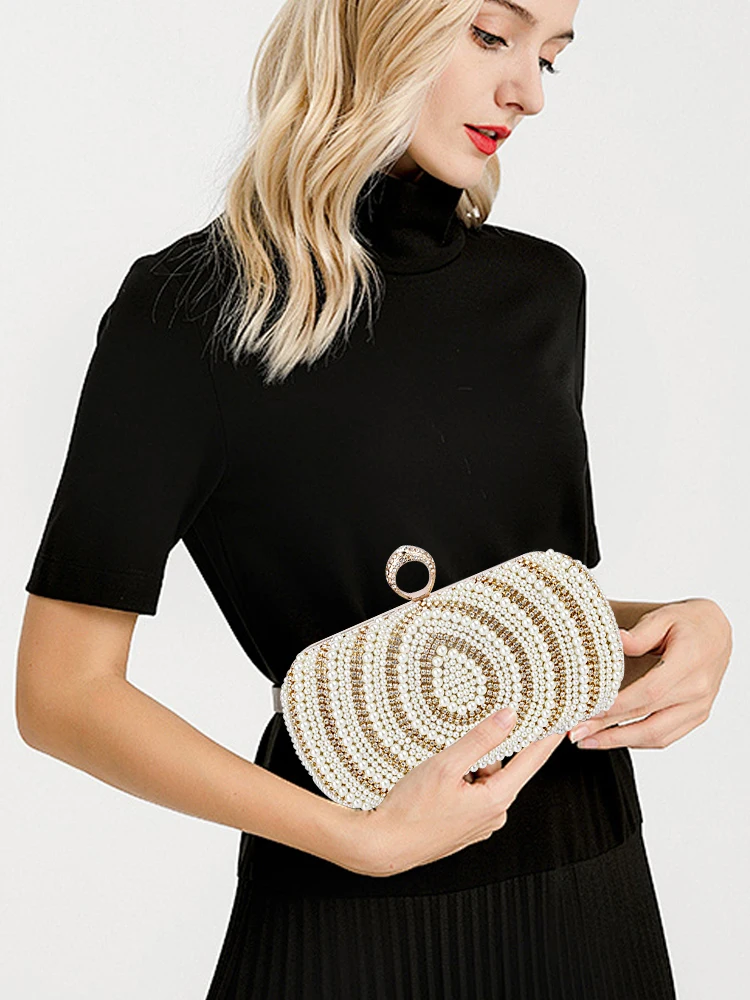 Female Stylish Luxury Evening Bags Pearl Purse Elegant Rhinestone Wedding Bridal Dinner Party Purse Luxury Designer Handbag New