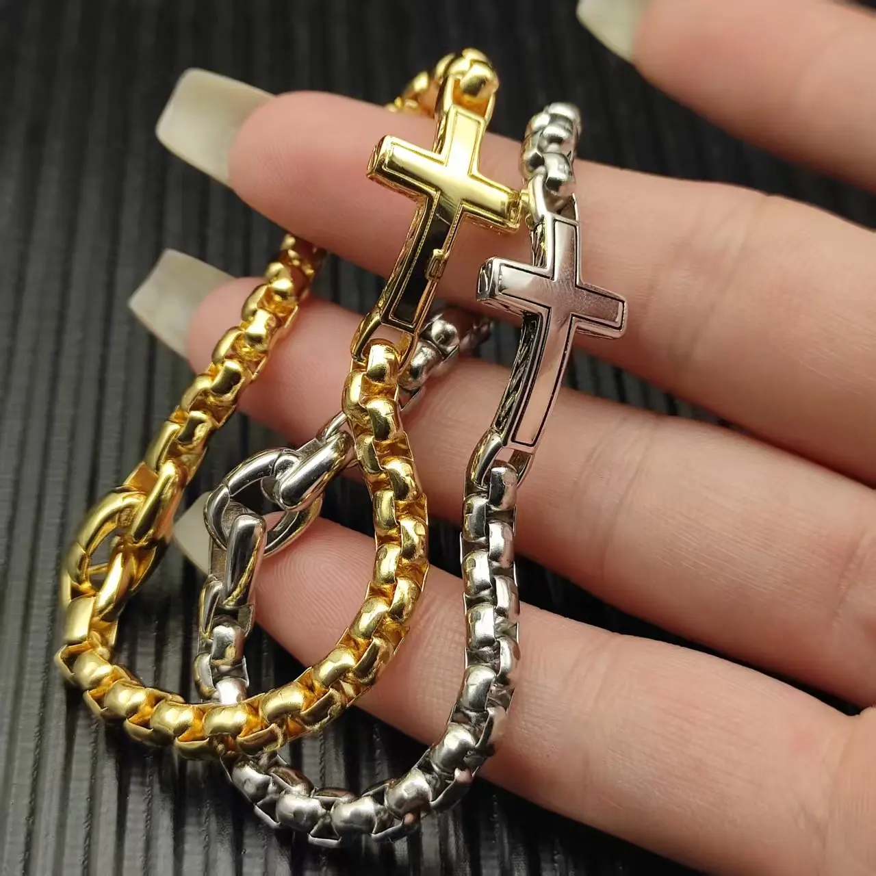 S925 فضة 2025 جديد 5 مللي متر صندوق سلسلة الصليب سوار محايد موضة الاتجاه الرجعية شخصية بسيطة الهيب هوب مجوهرات فاخرة