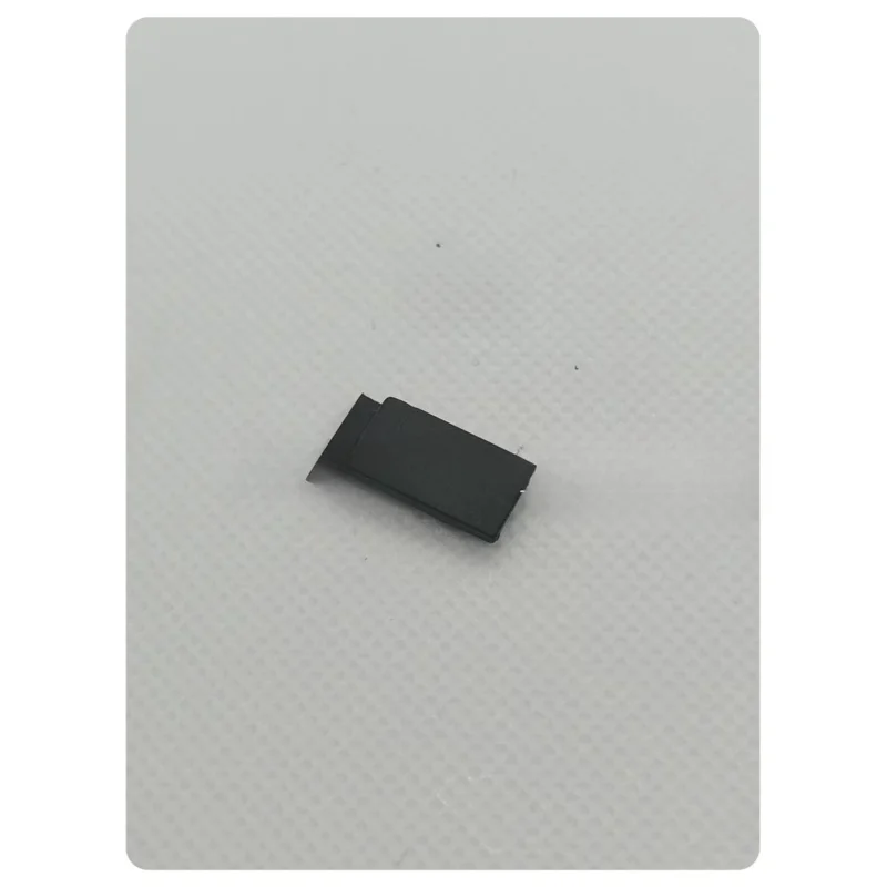 

Brand new small leather plugs for Canon 40D, 50D, 60D, 70D and 80D battery covers