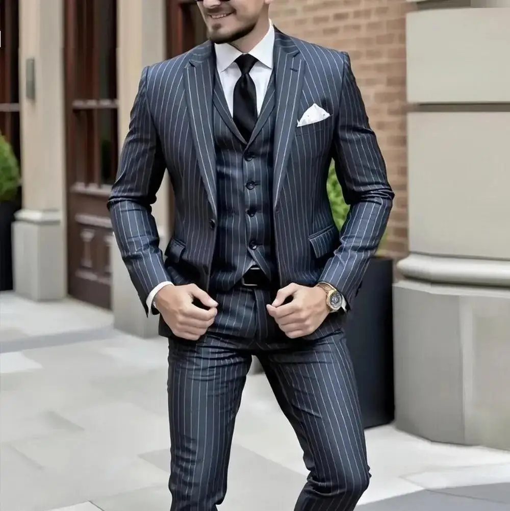 

New Grey Stripe Men Business Suit Groom Groomsman Wedding Party Formal Prom Male Tuxedos 3 Piece Set Blazer Vest Pants