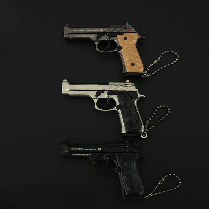 1:3 Colt 1911 Beretta 92f Alloy Model Toy Grab Keychain Chicken Jedi Peripherals