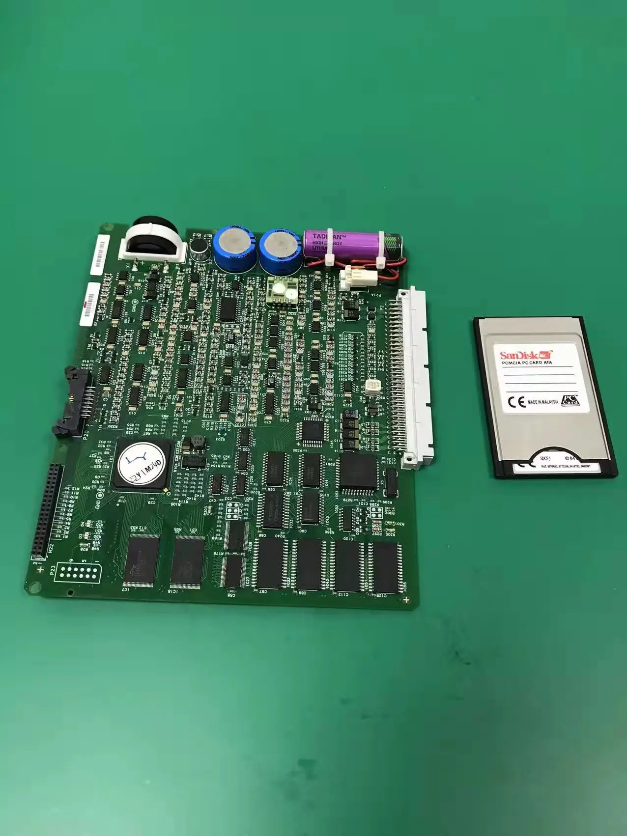 

Плата maquetservo i 6467620 PC1772