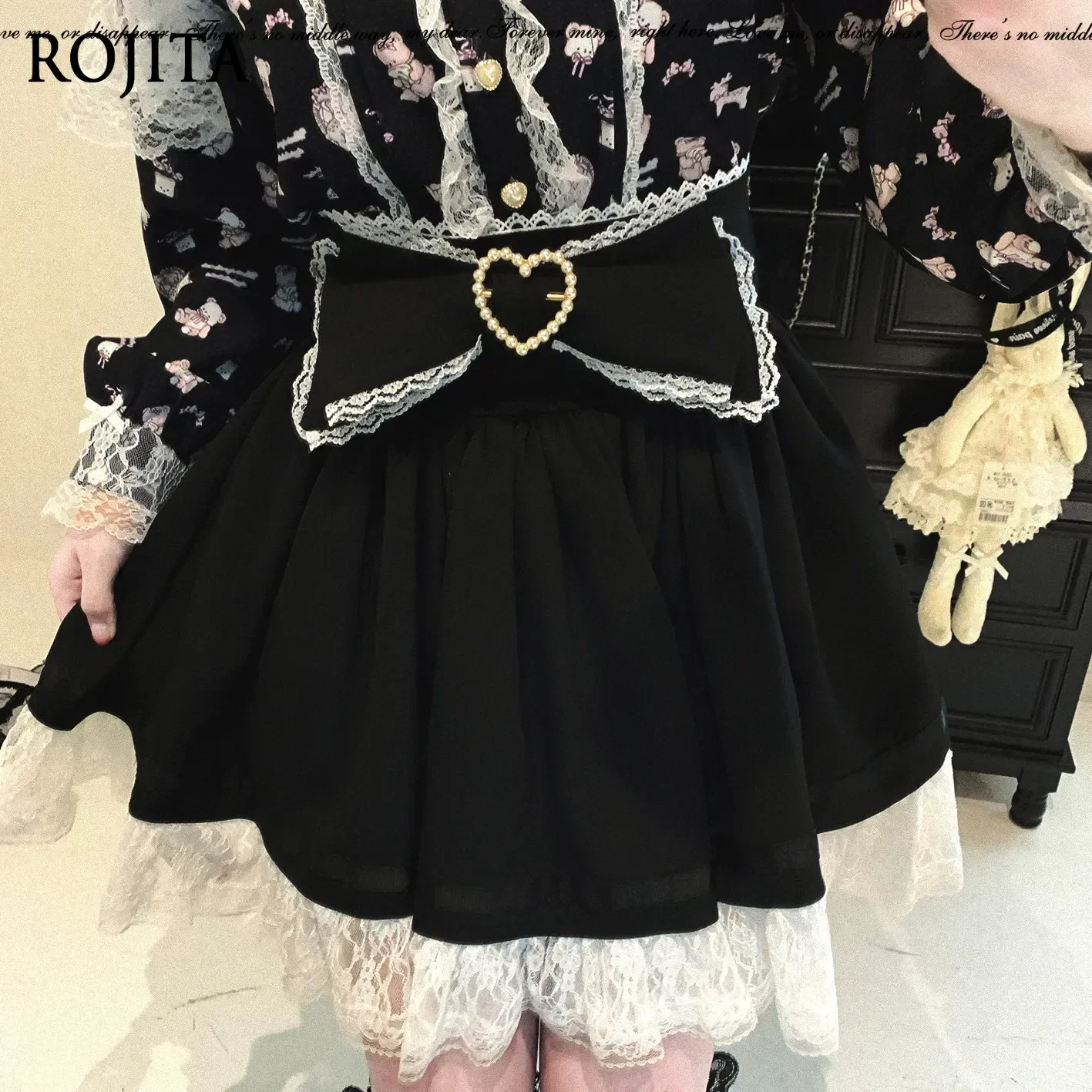 Women Sweet Lolita Mini Skirt Big Bow Heart Rhinestone Decoration Lace Ruffle Hem High Waist Short Skirt