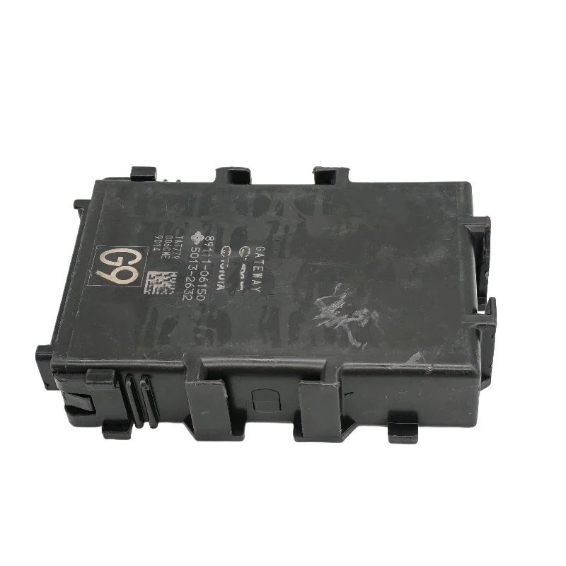 89111-06150 suitable for the new North American OEM GSL30 network gateway ECU for the Toyota imported Sienna ASL30 1PCS