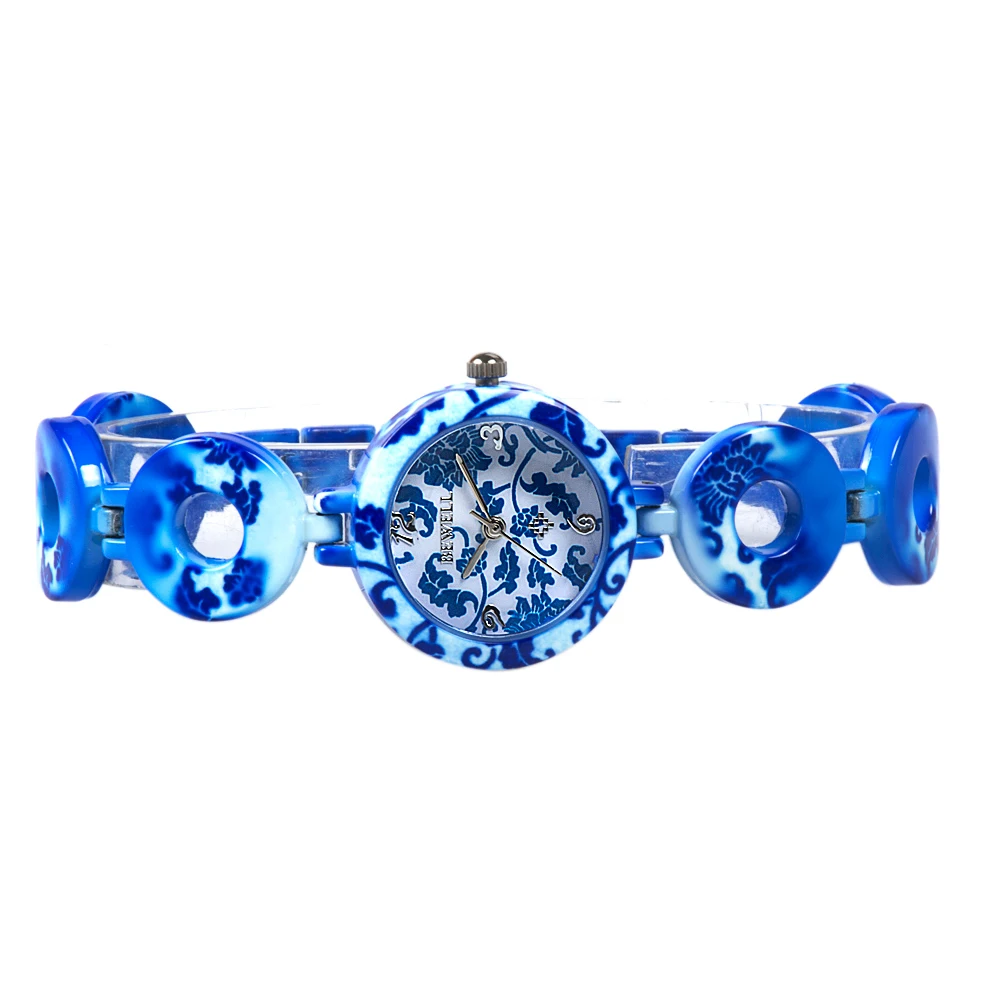 Ladies Alloy Baked Paint Quartz Watch Bracelet Fashion Jewelry Timepiece Accessory