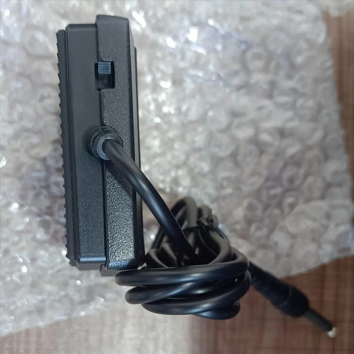 SP20 Professional Sustain Pedal Universal Compatibility for Keyboards Synthesizers Tone Modules Drum Machines [AA74-AAA]