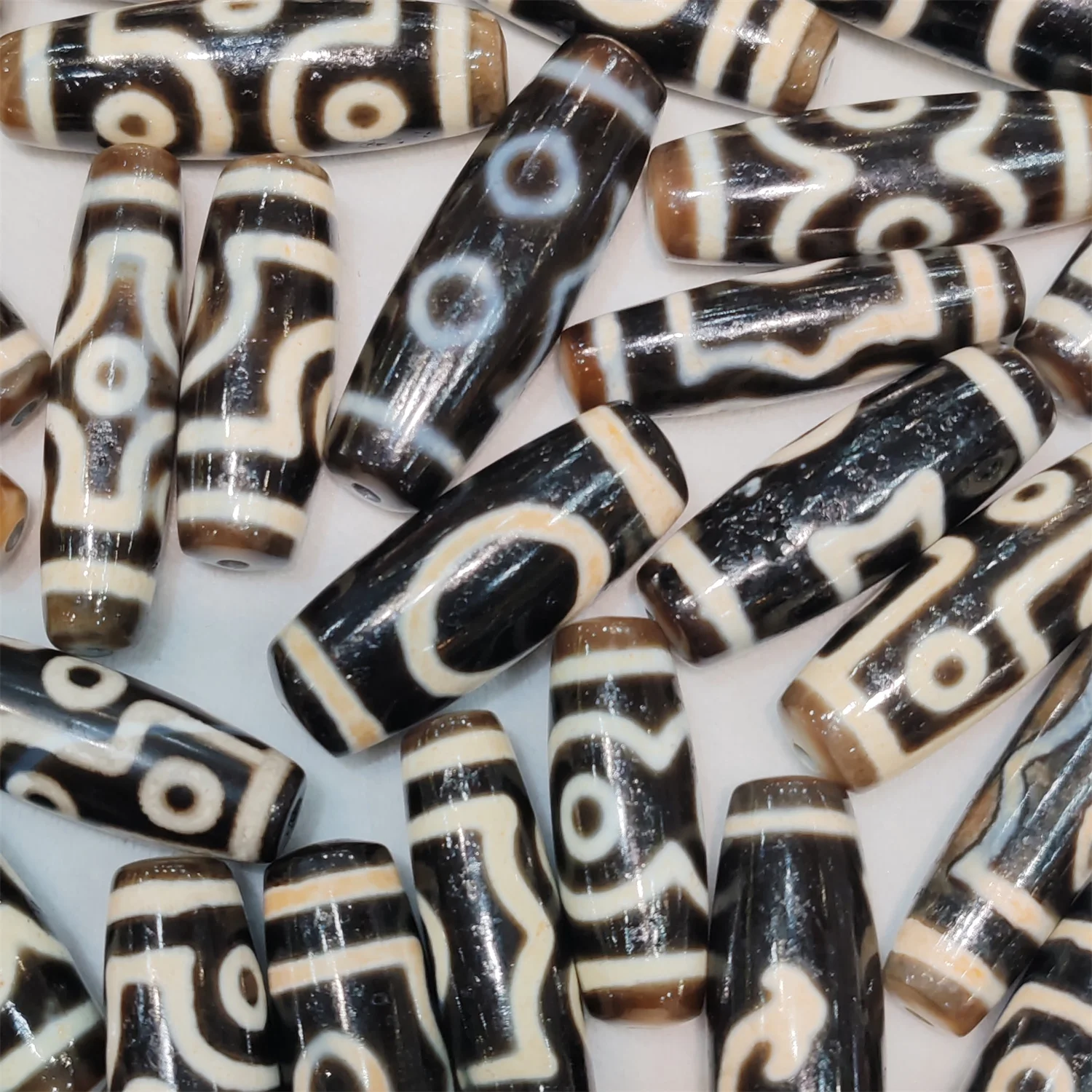 1pcs/lot Natural Agate Dzi Black and white Weathering lines 40mm Multi-eye pattern diy Necklace pendant Ethnic style