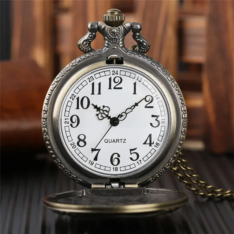 Bronze Fire Fighter Design Men's Quartz Analog Pocket Watch Fireman Theme Watches Sweater Necklace Chain Reloj De Bolsillo