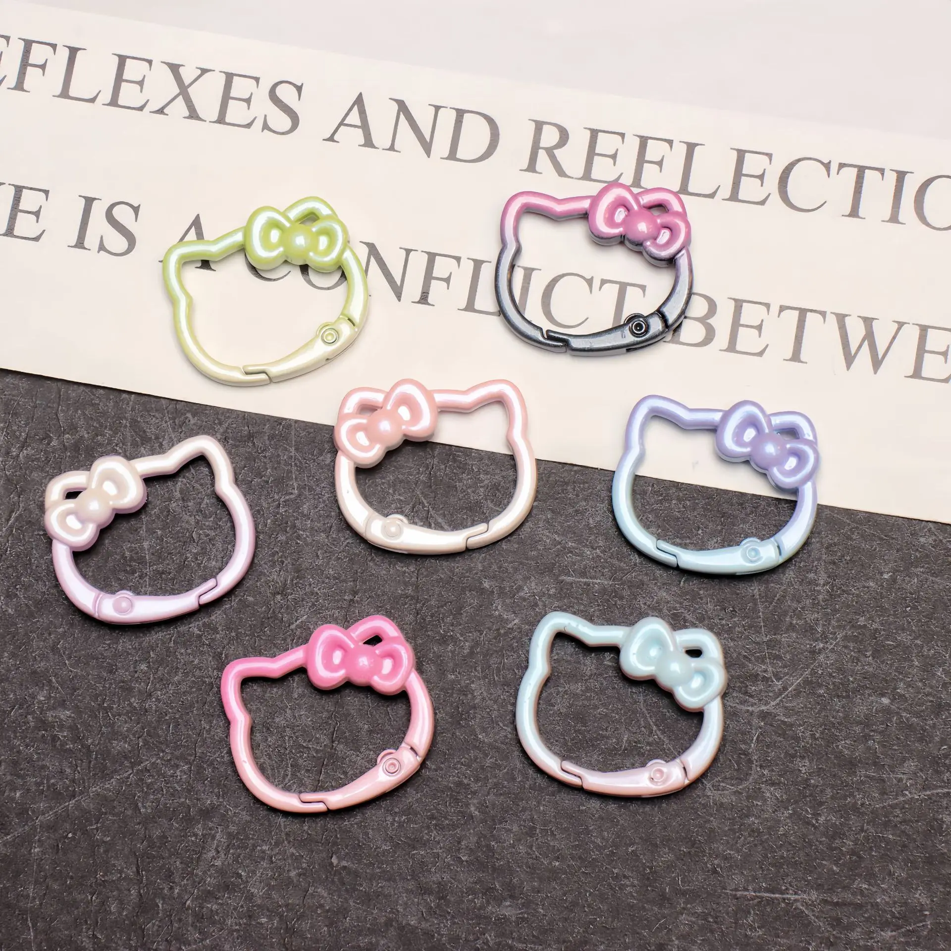 Kawaii Sanrio Hello Kitty градиент цвета пружинная пряжка открытое кольцо KT Cat Bow пружинное кольцо брелок DIY аксессуары сумка брелок