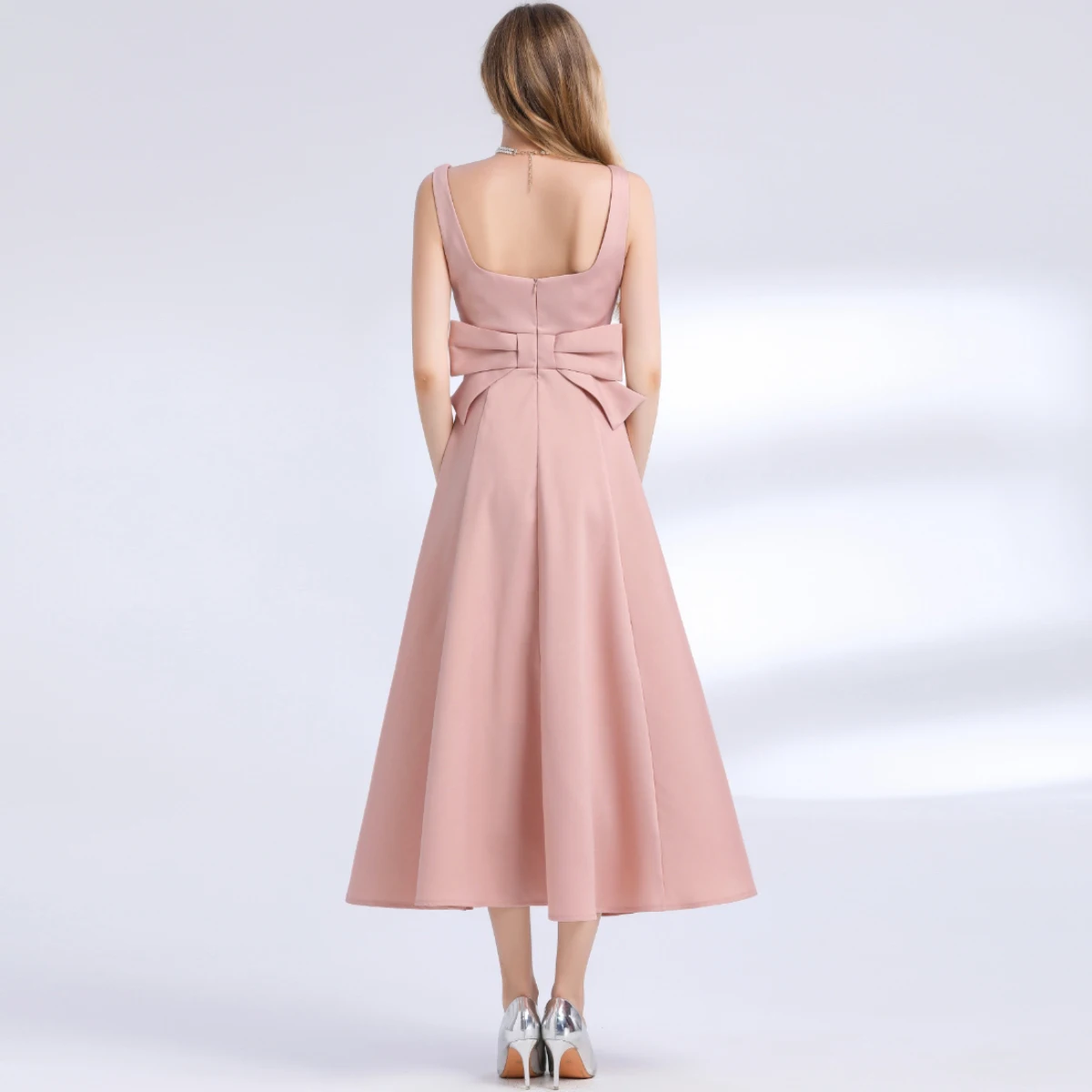 여성용 드레스 새로운 우아한 민소매 스퀘어 칼라 여성 드레스 슬림 보우 A-LINE 드레스 여성 Vestidos De Verano Mujer Q1958