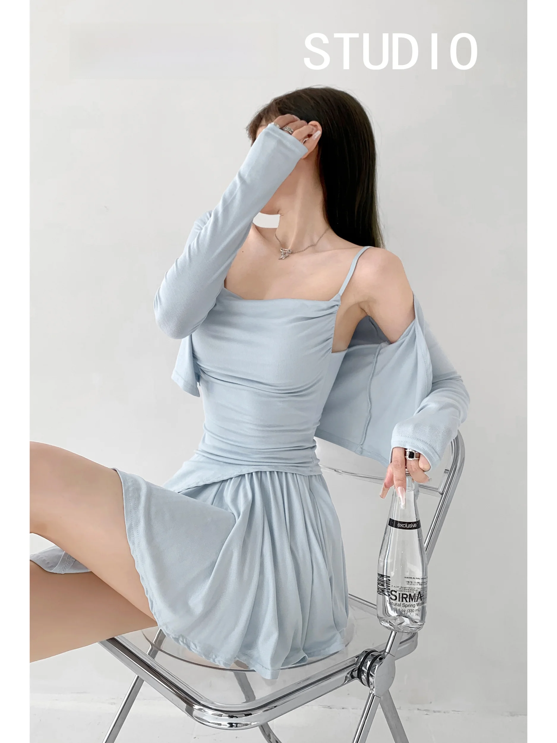 

Удобный мягкий комплект из футболки для ленивых для девочек, жилет с ремешками Pure Desire, длинный свеч, солнцезащитный открытый кардиган, свободная макси-юбка