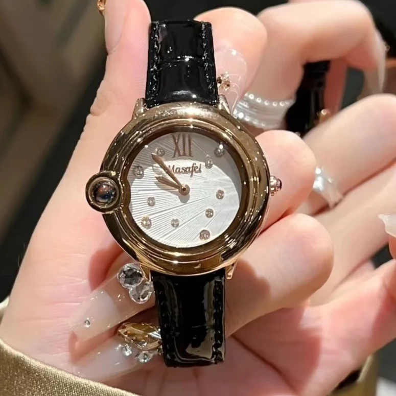 

New Ladies Gold Dial Red Elegant Compact Shape Quartz Watch Women Luxury Brand Design Women Watch Watch Analog AAA Unique Clock