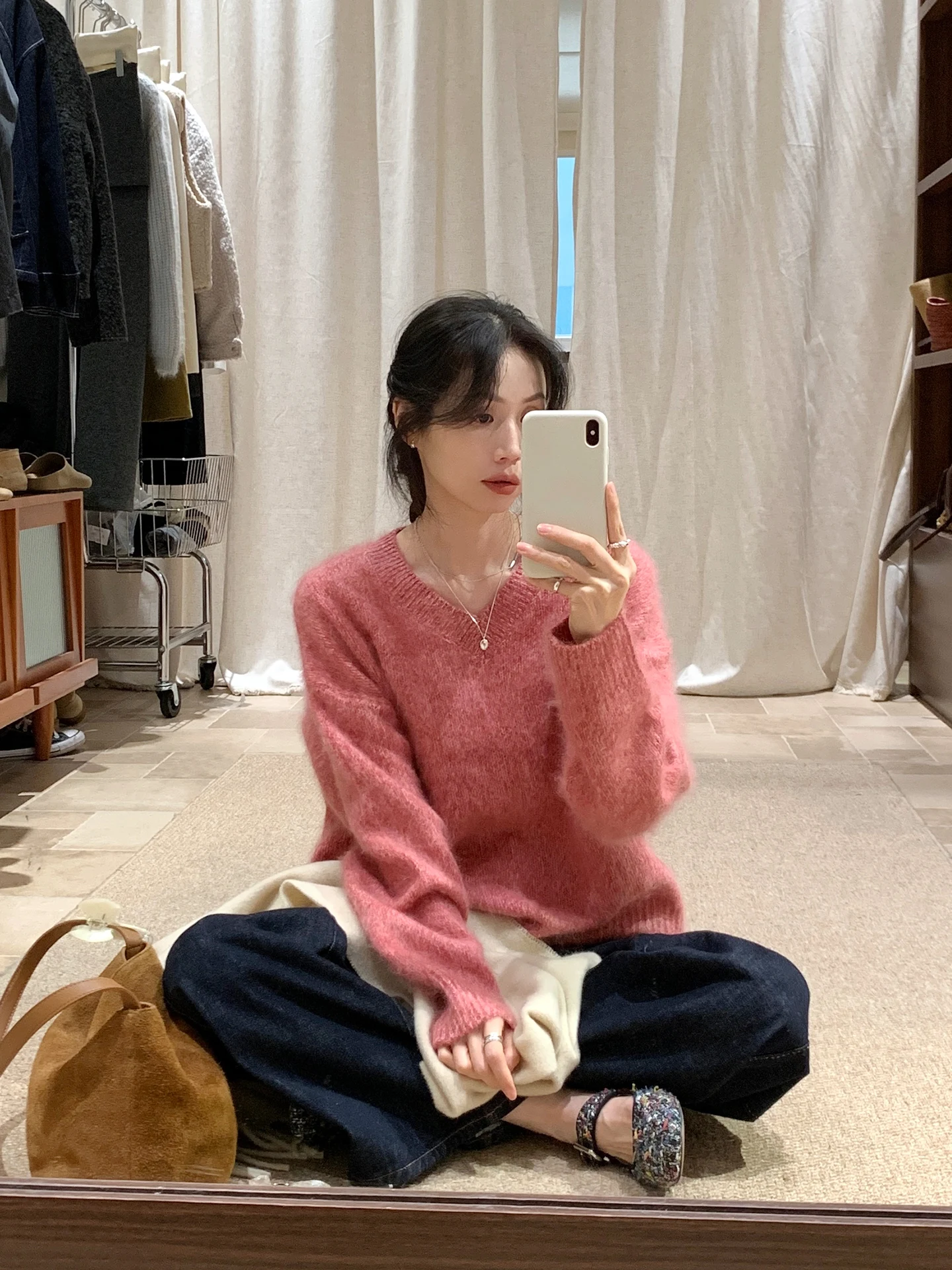 

BRIVIN Корейский пушистый розовый шерстяной вязаный свитер для женщин, осенне-зимний, свободного кроя, с V-образным вырезом, с длинными рукавами