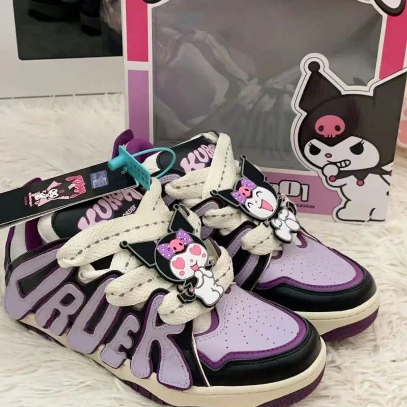 Sanrio Purple Kuromi Campus Style Original Skateboard Shoes for Women Beige Pochacco Casual Platform Versatile Off White Shoes