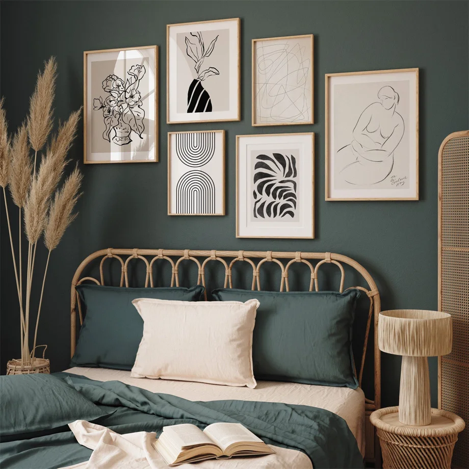 

Abstract Geometric Lines Vase Nude Woman Wall Art Canvas Painting Vintage Posters And Print Wall Pictures For Living Room Decor