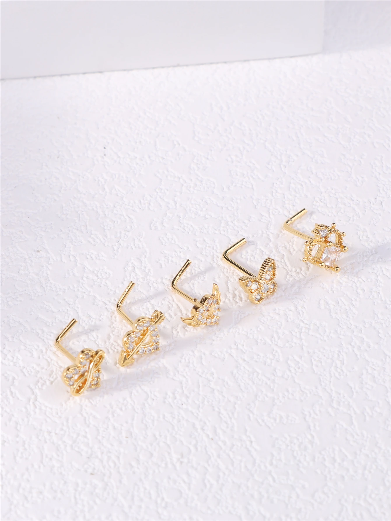 1Pcs/5Pcs L Shaped Nose Studs for Women Fashion Cute Nose Piercing Jewelry Clear Stone Heart Butterfly Y2K CZ 20G Nose Rings