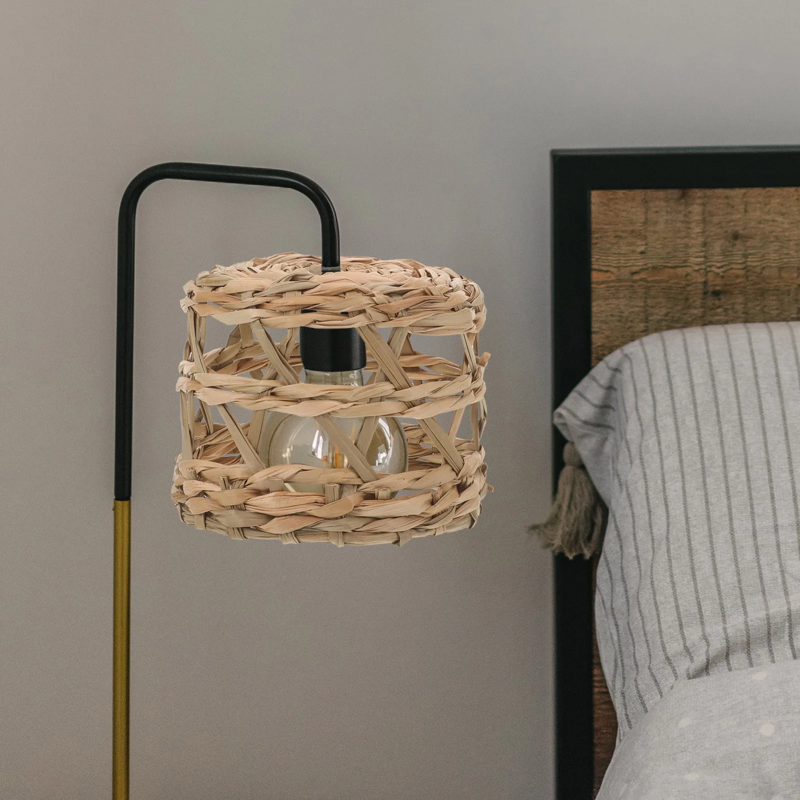 

Straw Woven Lampshade Creative Rustic Hanging Lamp Cover Grass Woven Ceiling Lamp Shade Replacement Light Accessory