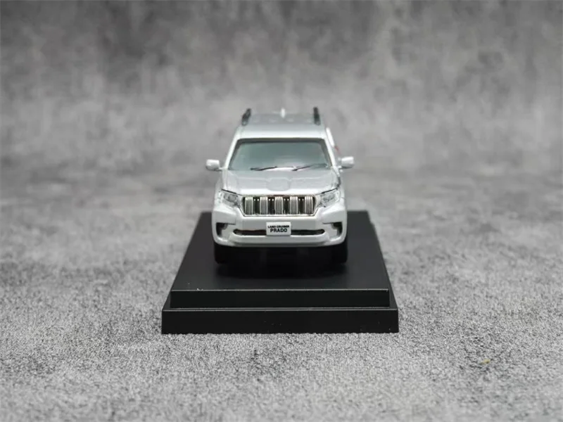 Ebbro 1:64 Prado 150 argent/blanc/gris modèle de voiture moulé sous pression