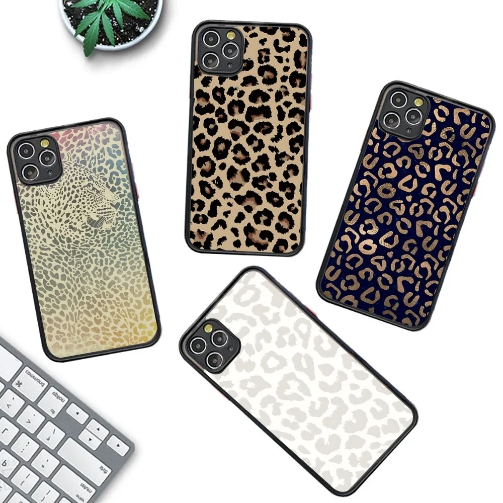 

Leopard Print Phone Case For IPhone 14 11 12 13 Mini Pro Max 8 7 Plus X XR XS MAX Translucent Matte Cover