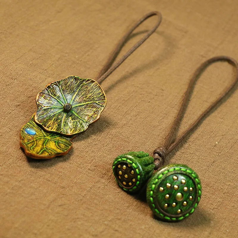 

Original handmade cowhide genuine leather lotus leaf pendant jewelry, retro creative adjustable bag charm gift keychain