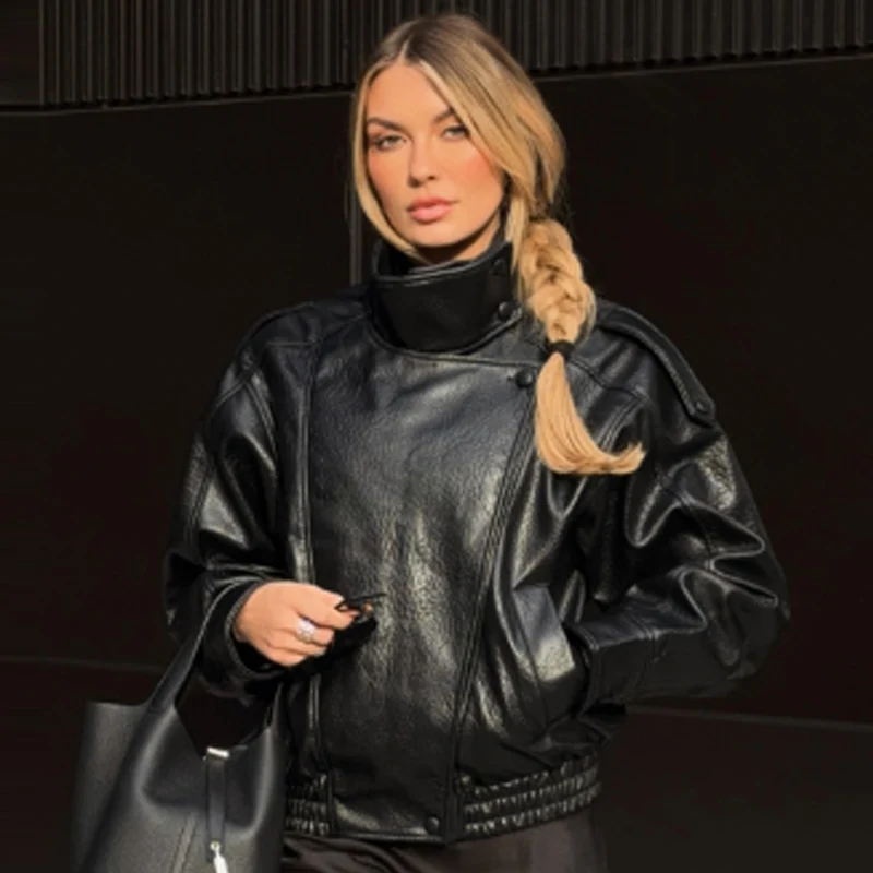 แจ็คเก็ตบอมเบอร์หนังสีดำสำหรับผู้หญิงรุ่นใหม่จาก HXAO แจ็คเก็ตครอปทรงโอเวอร์ไซส์ แจ็คเก็ตซิปแขนยาวสำหรับใส่กลางแจ้ง