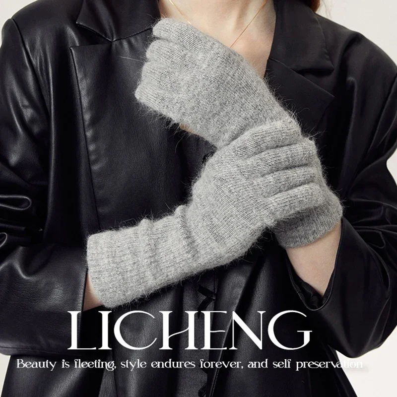 2024 New Rabbit Fur Long Gloves for Woman Winter Sold Knitted Finger Gloves High Quality