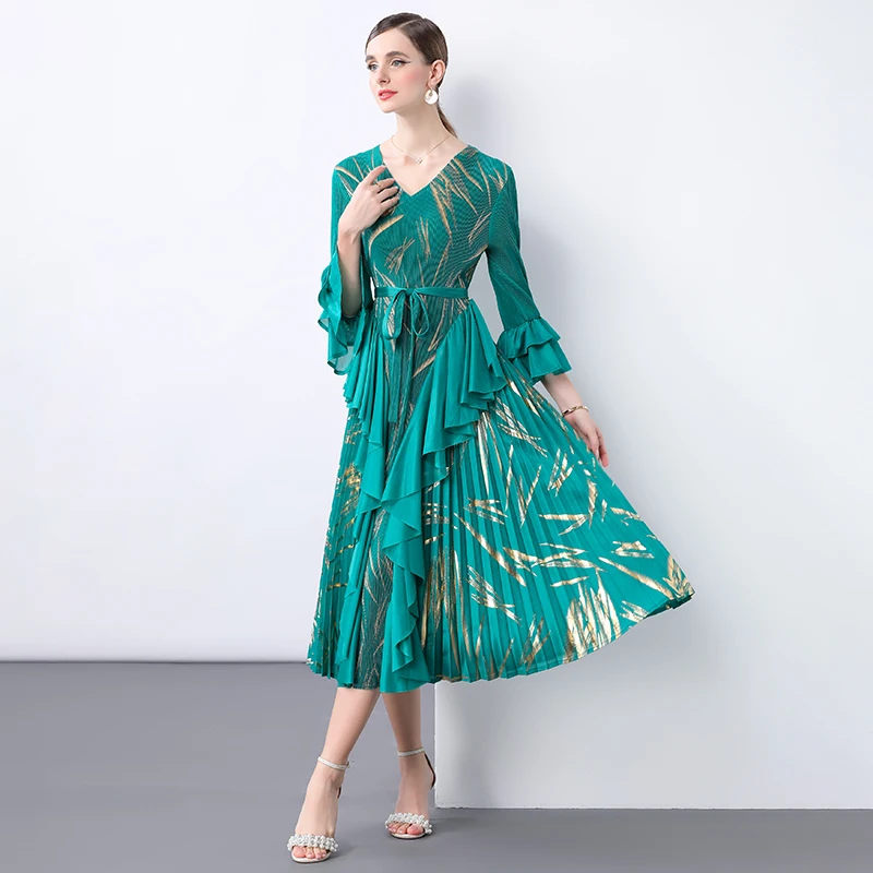 

Miyake 2025 Women's Dress with Gold Foil Ruffle Edge Heavy Design Sense Pleated Skirt Pleated Tie Summer Waist Cinching French