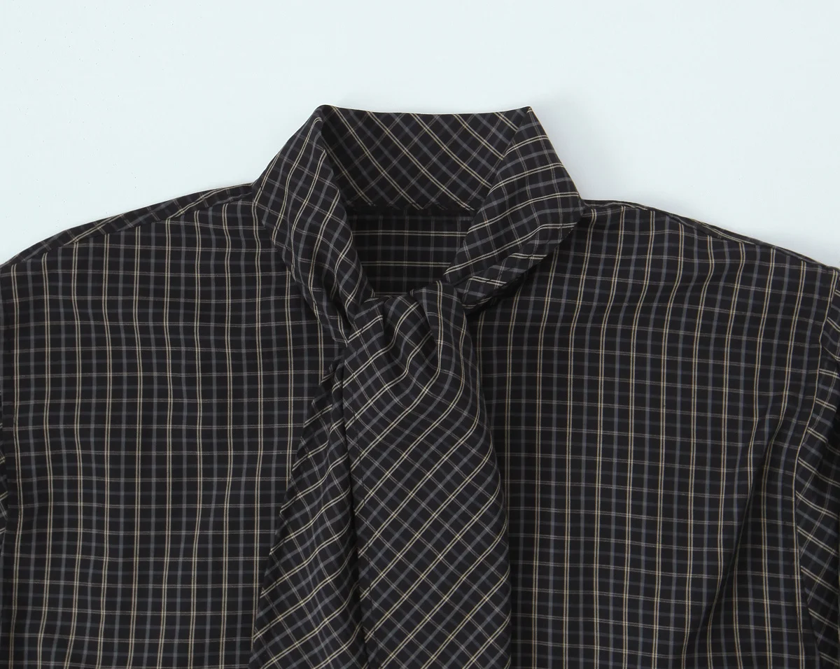 ملابس نسائية جديدة لخريف 2025 بمزاج غير رسمي قميص علوي مخطط وبسيط وطية صدر السترة وأكمام طويلة #3