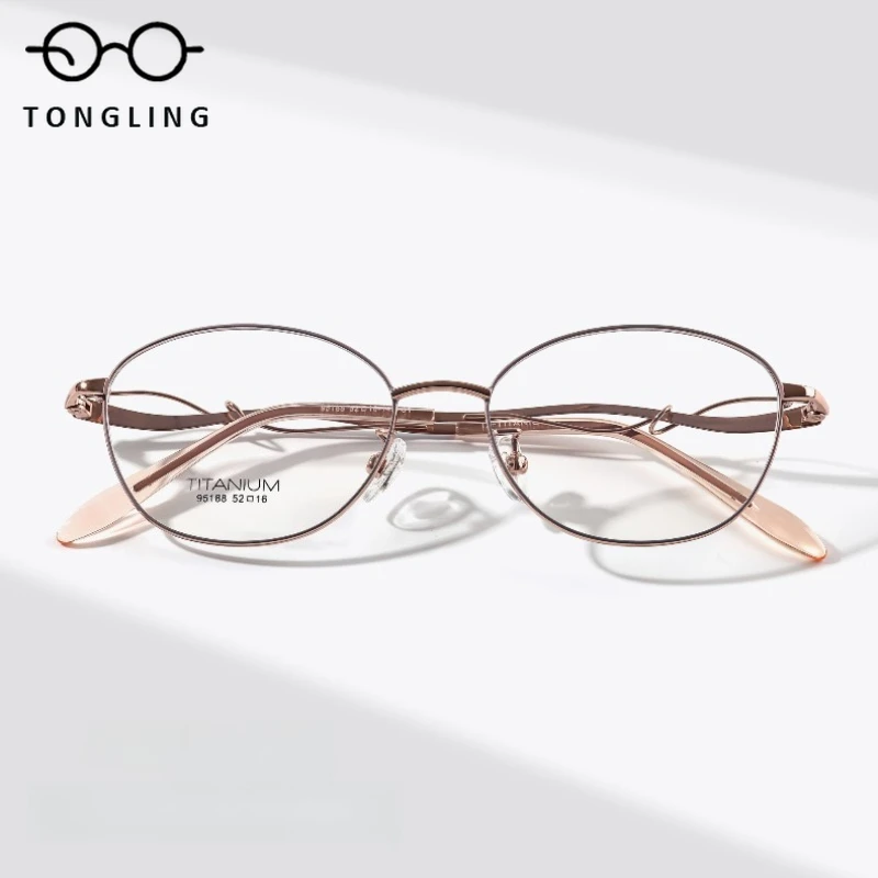 New High-Quality Women Handcrafted Pure Titanium Oval-Shaped Ultra-Light Artistic Fashionable Casual Personalized Eyewear Frame